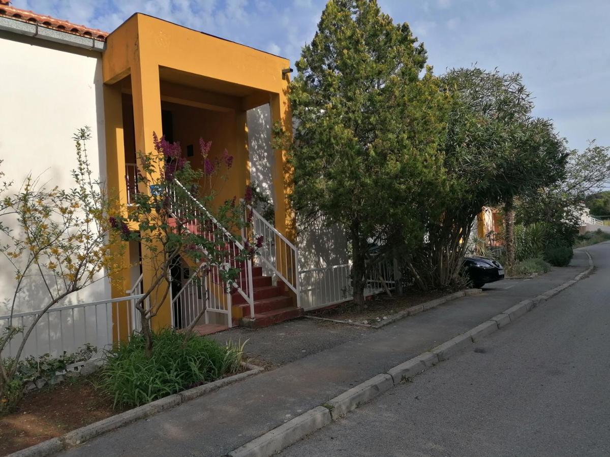 4 Roses Apartment Ravni Exterior foto